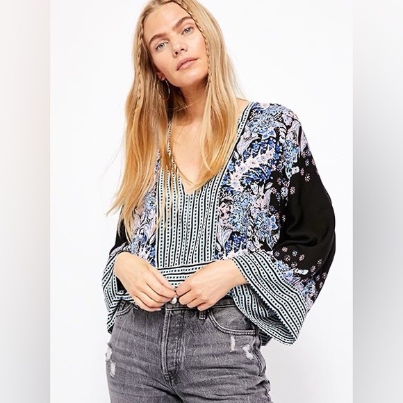 FREE PEOPLE MIX MATCH TOP - Picture 2 of 11